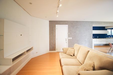 Apartamento para alugar com 137m², 2 quartos e 2 vagasSala