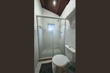 Casa de condomínio à venda com 175m², 3 quartos e 1 vagaBanheiro da Suíte