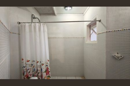 Casa de condomínio à venda com 175m², 3 quartos e 1 vagaBanheiro da Suíte 2