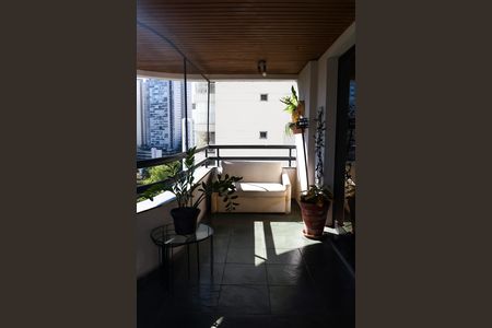 Varanda de apartamento à venda com 4 quartos, 163m² em Vila Andrade, São Paulo