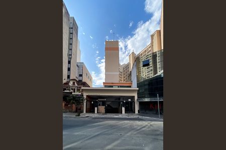 Apartamento para alugar com 46m², 1 quarto e 1 vagaFachada