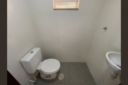 Casa à venda com 203m², 4 quartos e 2 vagasLavabo