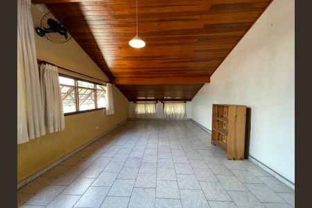 Casa à venda com 203m², 4 quartos e 2 vagasÁrea comum