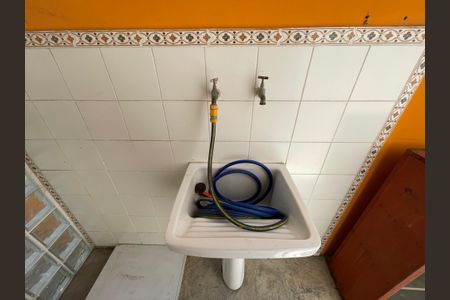 Casa à venda com 203m², 4 quartos e 2 vagasÁrea de Serviço