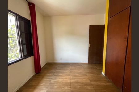 Casa à venda com 203m², 4 quartos e 2 vagasQuarto 1
