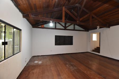 Sala de casa para alugar com 5 quartos, 350m² em Pilarzinho., Curitiba