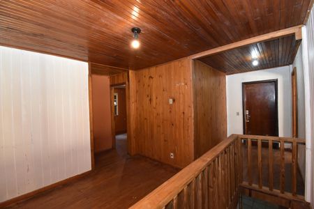 Casa para alugar com 350m², 8 quartos e 5 vagasCorredor