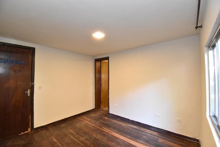 Casa para alugar com 350m², 8 quartos e 5 vagasSemi Suíte 1