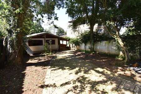 Casa para alugar com 350m², 8 quartos e 5 vagasÁrea externa