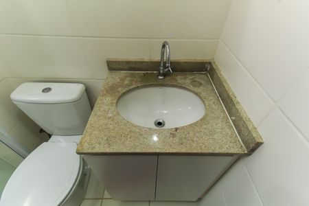 Apartamento à venda com 65m², 3 quartos e 1 vaga Apartamento à venda com 65m², 3 quartos e 1 vagaBanheiro da Suíte