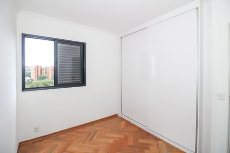 Apartamento para alugar com 117m², 3 quartos e sem vagaSuíte