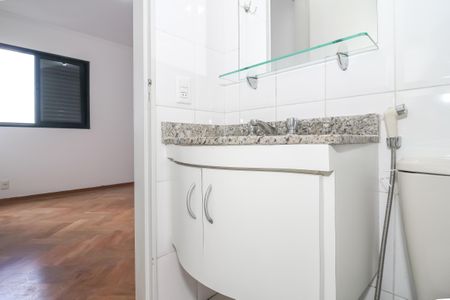 Apartamento para alugar com 117m², 3 quartos e sem vagaBanheiro da Suíte
