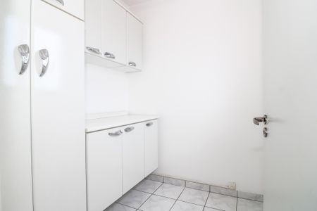 Apartamento para alugar com 117m², 3 quartos e sem vagaÁrea de Serviço