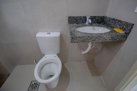 Apartamento para alugar com 65m², 2 quartos e 1 vagaBanheiro