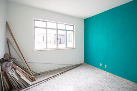 Sala de apartamento para alugar com 2 quartos, 65m² em Penha, Rio de Janeiro