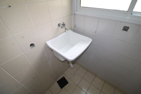 Apartamento para alugar com 63m², 2 quartos e 2 vagasÁrea de Serviço