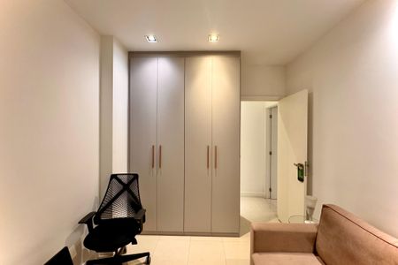 Apartamento à venda com 69m², 2 quartos e 1 vaga Apartamento à venda com 69m², 2 quartos e 1 vagaQuarto