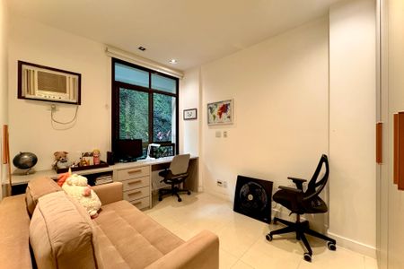 Apartamento à venda com 69m², 2 quartos e 1 vaga Apartamento à venda com 69m², 2 quartos e 1 vagaQuarto