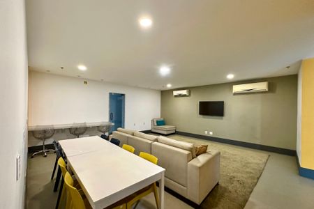 Apartamento à venda com 69m², 2 quartos e 1 vaga Apartamento à venda com 69m², 2 quartos e 1 vagaÁrea comum