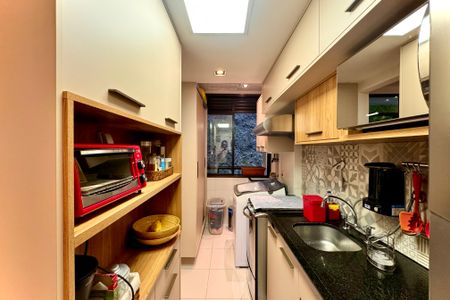 Apartamento à venda com 69m², 2 quartos e 1 vaga Apartamento à venda com 69m², 2 quartos e 1 vagaCozinha