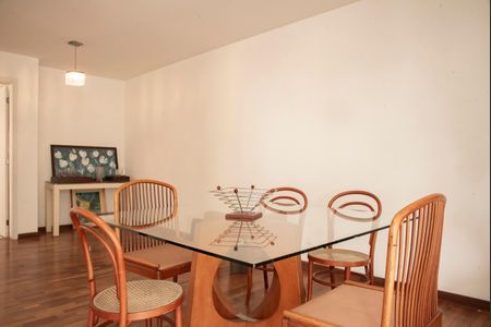 Apartamento para alugar com 200m², 3 quartos e 3 vagasSala