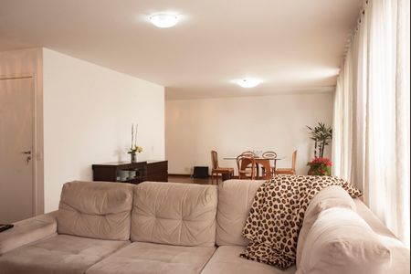 Apartamento para alugar com 200m², 3 quartos e 3 vagasSala