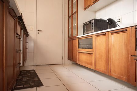 Apartamento para alugar com 200m², 3 quartos e 3 vagasCozinha