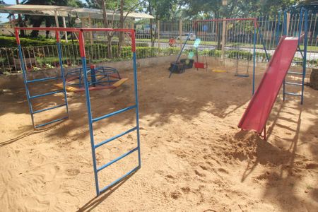 Apartamento à venda com 70m², 2 quartos e 1 vagaÁrea comum - Playground