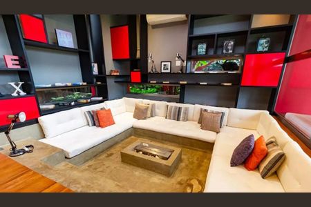 Apartamento para alugar com 74m², 1 quarto e 1 vagaÁrea comum