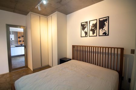 Quarto de apartamento para alugar com 1 quarto, 74m² em Santo Amaro, São Paulo