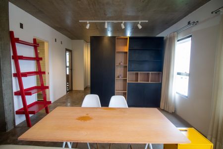 Apartamento para alugar com 74m², 1 quarto e 1 vagaSala