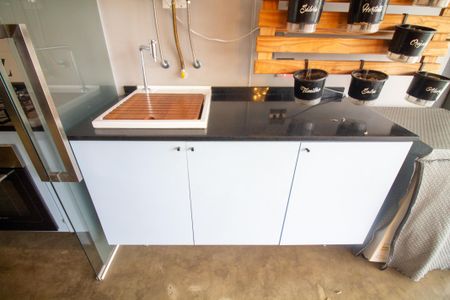 Apartamento para alugar com 74m², 1 quarto e 1 vagaVaranda / Área de Serviço