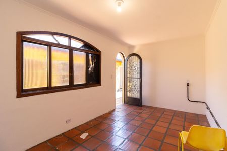 Casa para alugar com 300m², 3 quartos e 2 vagasEdícula