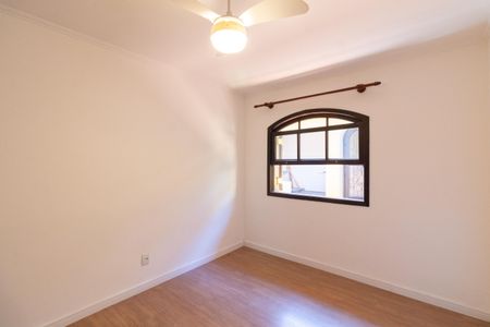 Casa para alugar com 300m², 3 quartos e 2 vagasQuarto 2
