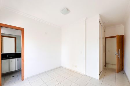 Apartamento à venda com 188m², 4 quartos e 3 vagas Apartamento à venda com 188m², 4 quartos e 3 vagasSuíte 4