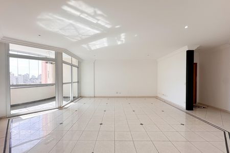 Apartamento à venda com 188m², 4 quartos e 3 vagas Apartamento à venda com 188m², 4 quartos e 3 vagasSala