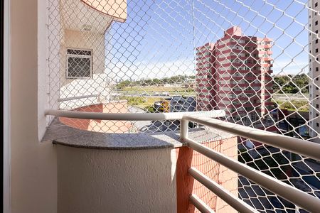 Apartamento à venda com 188m², 4 quartos e 3 vagas Apartamento à venda com 188m², 4 quartos e 3 vagasSacada da Suíte 4