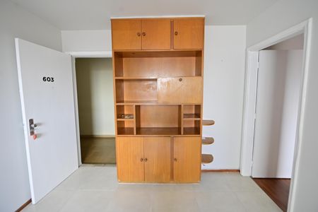 Sala de apartamento para alugar com 1 quarto, 70m² em Setor Central, Goiânia