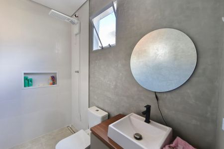 Casa à venda com 130m², 3 quartos e 2 vagasBanheiro Suíte