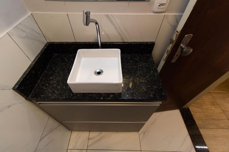 Apartamento à venda com 32m², 1 quarto e 1 vaga Apartamento à venda com 32m², 1 quarto e 1 vagaBanheiro Social