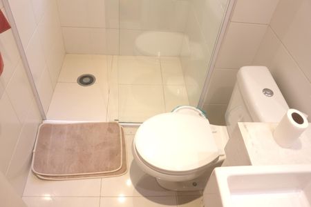 Apartamento para alugar com 242m², 3 quartos e 3 vagasBanheiro da Suíte 2