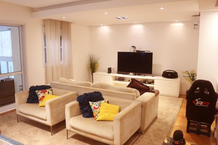 Sala de apartamento para alugar com 3 quartos, 242m² em Santo Antônio, São Caetano do Sul