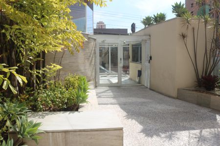 Apartamento para alugar com 242m², 3 quartos e 3 vagasÁrea comum