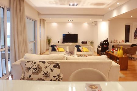 Sala de apartamento para alugar com 3 quartos, 242m² em Santo Antônio, São Caetano do Sul