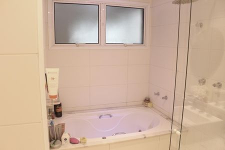 Apartamento para alugar com 242m², 3 quartos e 3 vagasBanheiro da Suíte 3