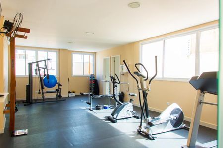 Apartamento para alugar com 58m², 2 quartos e 1 vagaÁrea comum - Academia