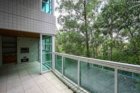 Apartamento para alugar com 458m², 4 quartos e 4 vagasVaranda