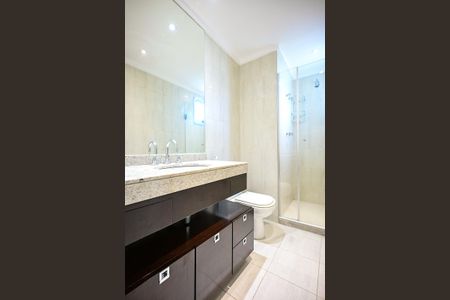 Apartamento para alugar com 458m², 4 quartos e 4 vagasBanheiro da Suíte 4