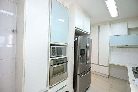 Apartamento para alugar com 458m², 4 quartos e 4 vagasCozinha