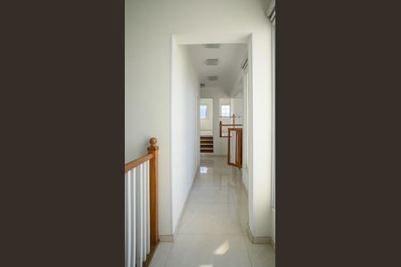 Casa à venda com 300m², 4 quartos e 3 vagasCorredor/Circulação 1ª Andar